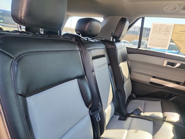 Certified 2023 Ford Explorer XLT w/ Equipment Group 202A image 30