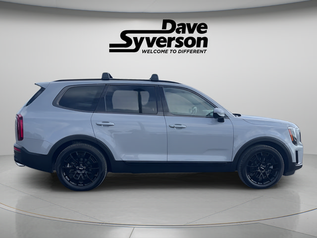 Used 2022 Kia Telluride SX w/ SX Prestige Package AWD/4WD image 4