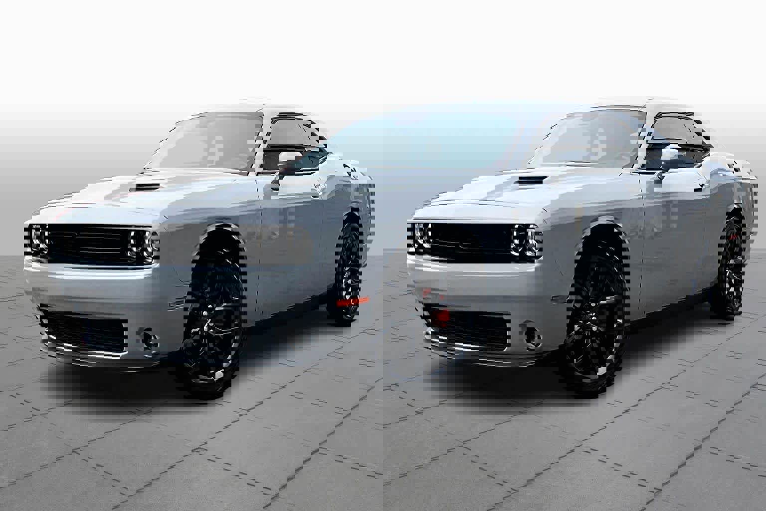 Used 2022 Dodge Challenger SXT w/ Blacktop Package image 34