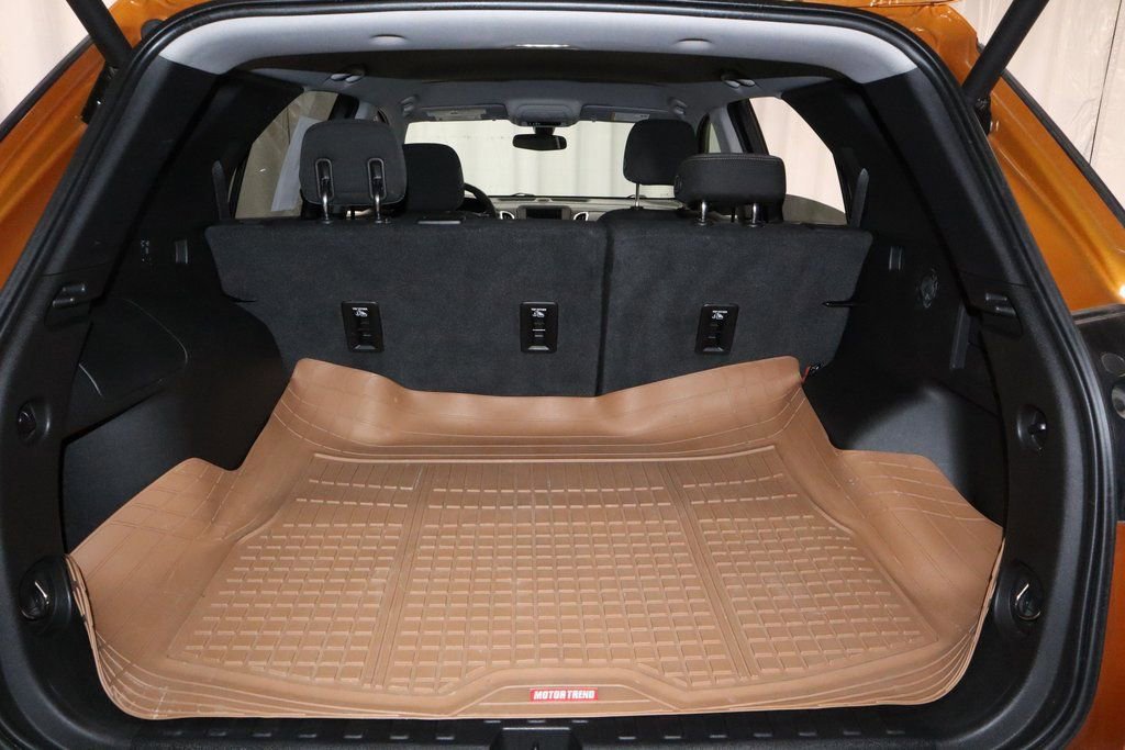 Used 2019 Chevrolet Equinox LT image 17