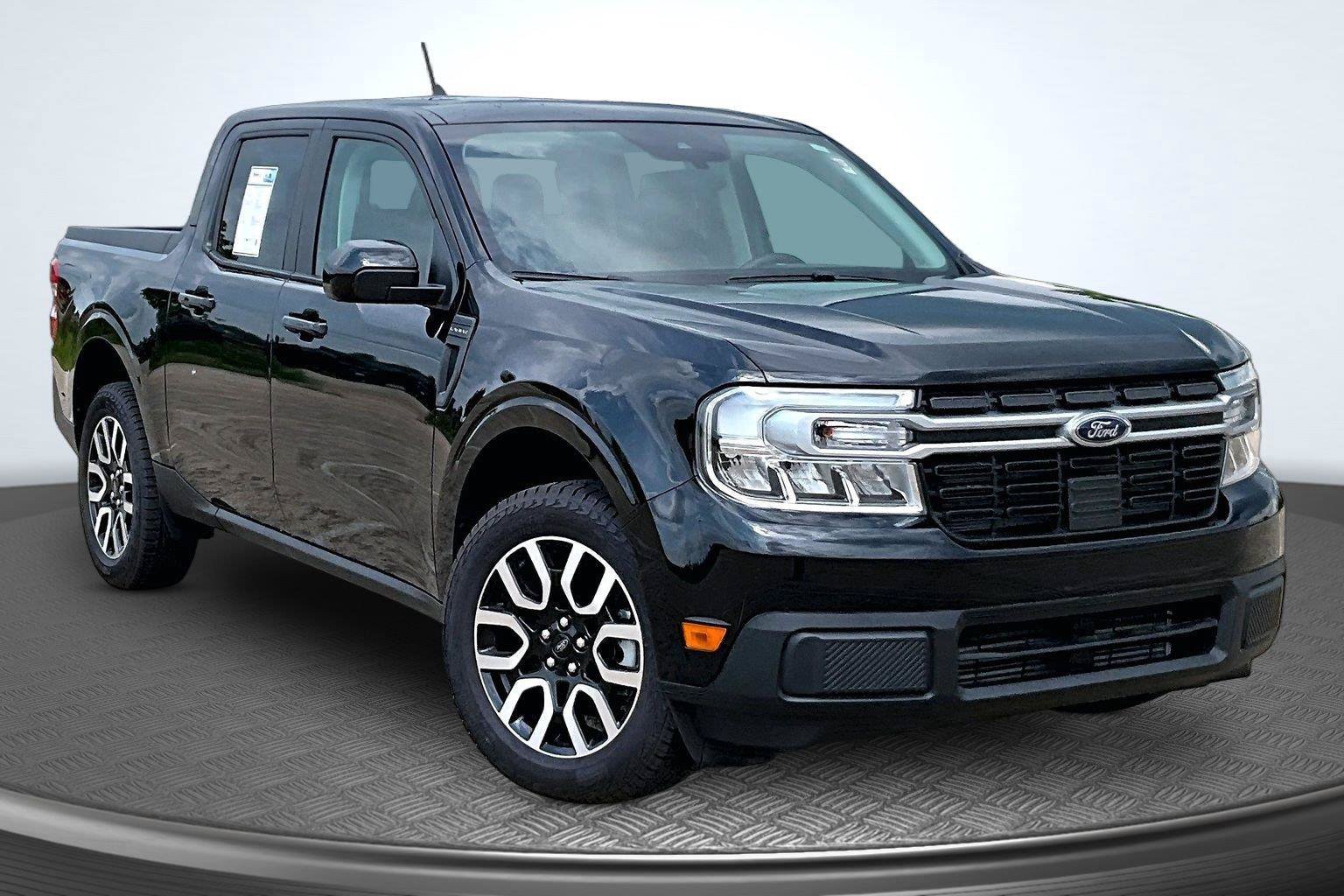 Certified 2024 Ford Maverick Lariat AWD/4WD image 12