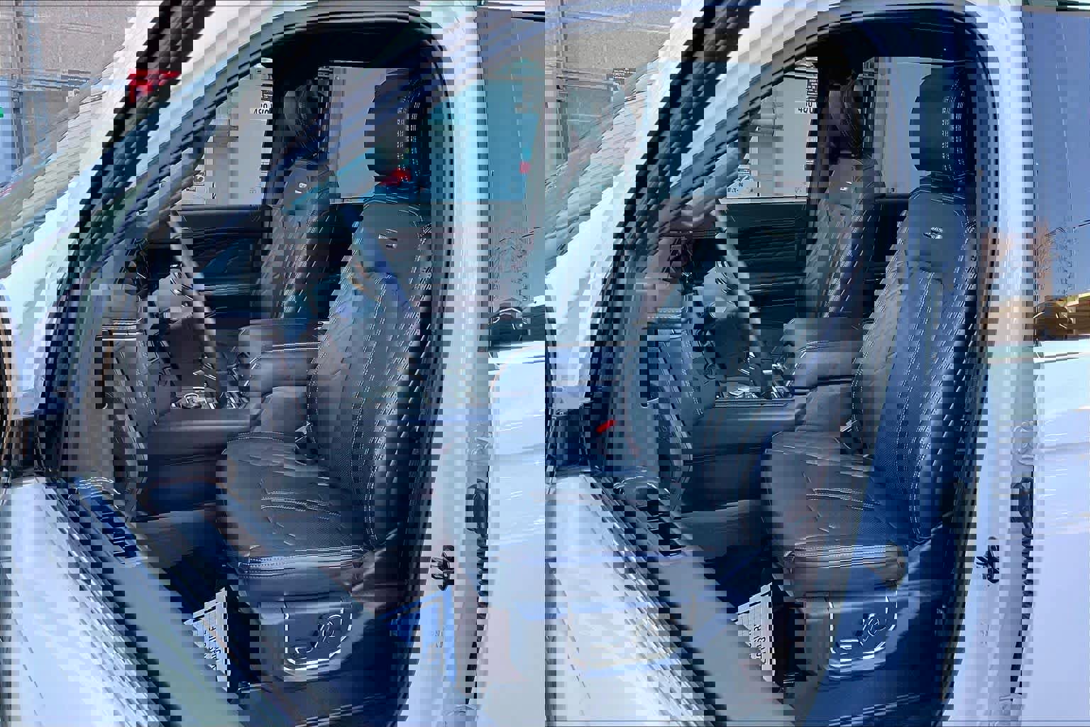 Certified 2023 Ford Expedition Platinum image 10