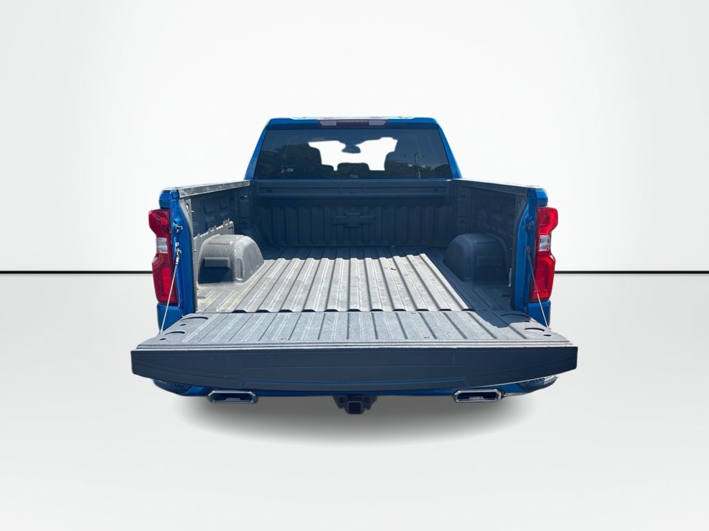 Used 2024 Chevrolet Silverado 1500 RST AWD/4WD image 10