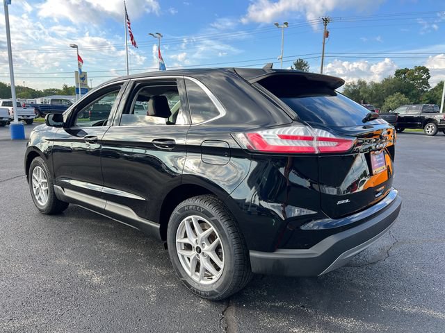 Certified 2024 Ford Edge SEL w/ Convenience Package AWD/4WD image 5