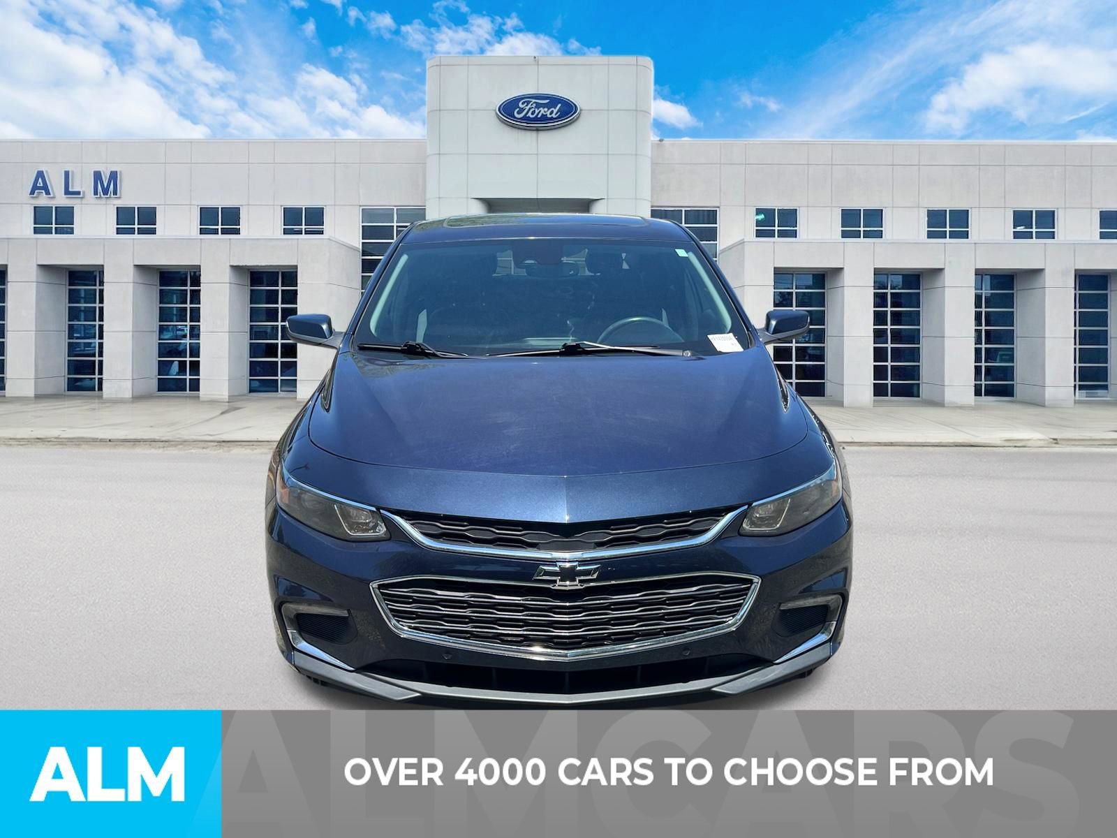 Used 2017 Chevrolet Malibu Premier w/ Premier Sun and Wheel Package FWD image 2