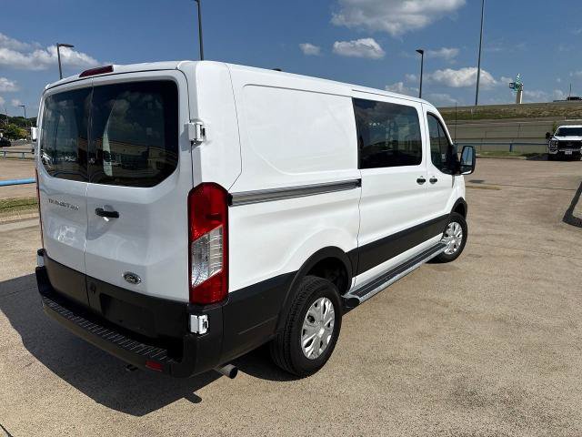 Certified 2025 Ford Transit 250 Low Roof w/ Exterior Upgrade Package RWD image 9