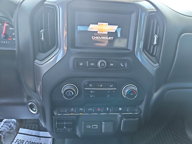 Used 2024 Chevrolet Silverado 2500 Custom w/ Custom Value Package image 15