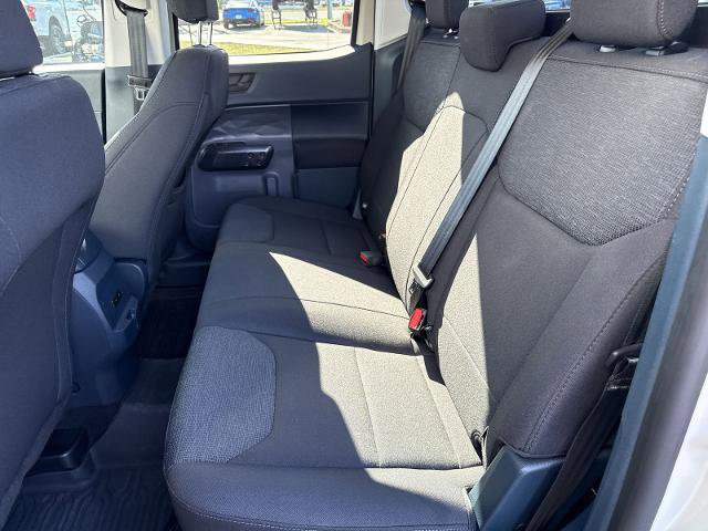 Certified 2025 Ford Maverick XL w/ Equipment Group 102A AWD/4WD image 15