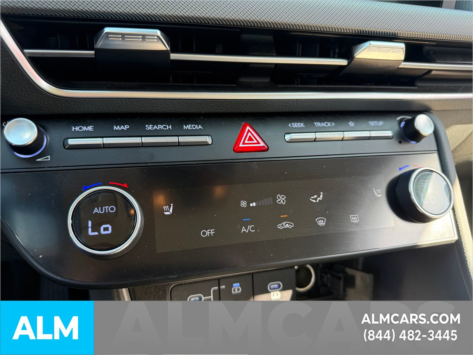 Used 2025 Hyundai Sonata SEL FWD image 15