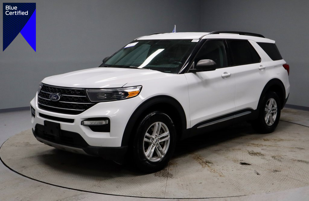 Certified 2024 Ford Explorer XLT w/ Equipment Group 202A