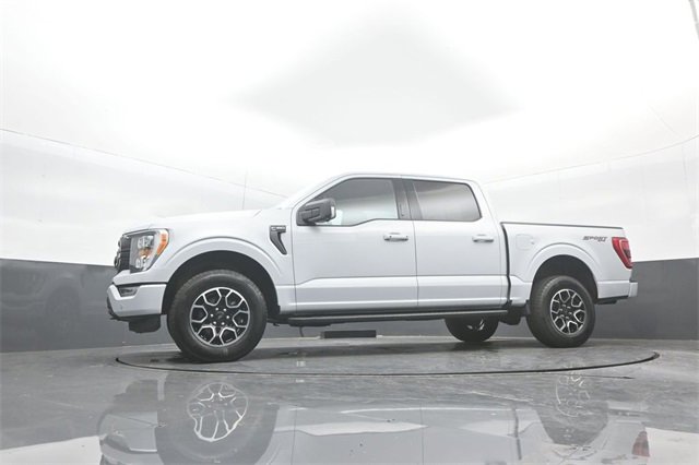 Certified 2021 Ford F150 XLT w/ Equipment Group 302A High image 31