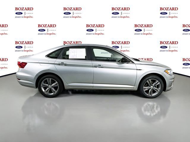 Used 2019 Volkswagen Jetta R-Line w/ R-Line Cold Weather Package image 6