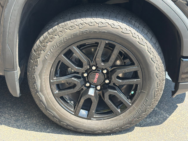 Used 2023 GMC Sierra 1500 Elevation w/ X31 Off-Road Package AWD/4WD image 14