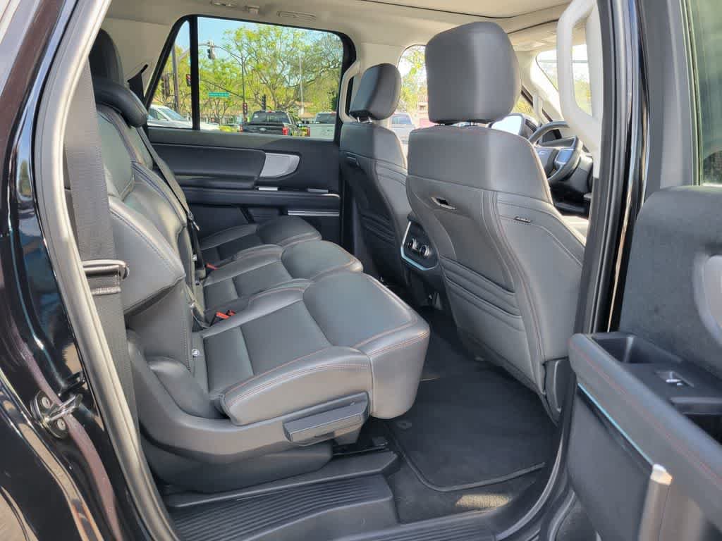 Certified 2025 Ford Expedition Max Active AWD/4WD image 17