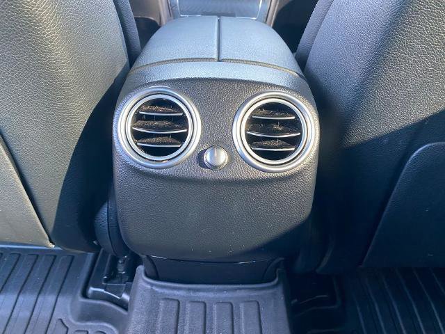 Used 2021 Mercedes-Benz GLC 300 GLC 300 image 29