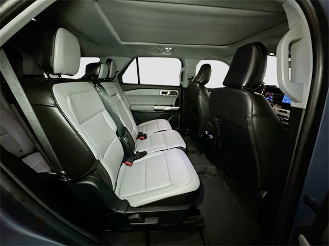Certified 2021 Ford Explorer XLT w/ Equipment Group 202A image 22