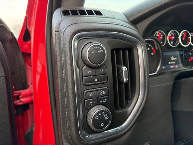 Used 2022 Chevrolet Silverado 2500 LT w/ Convenience Package image 15