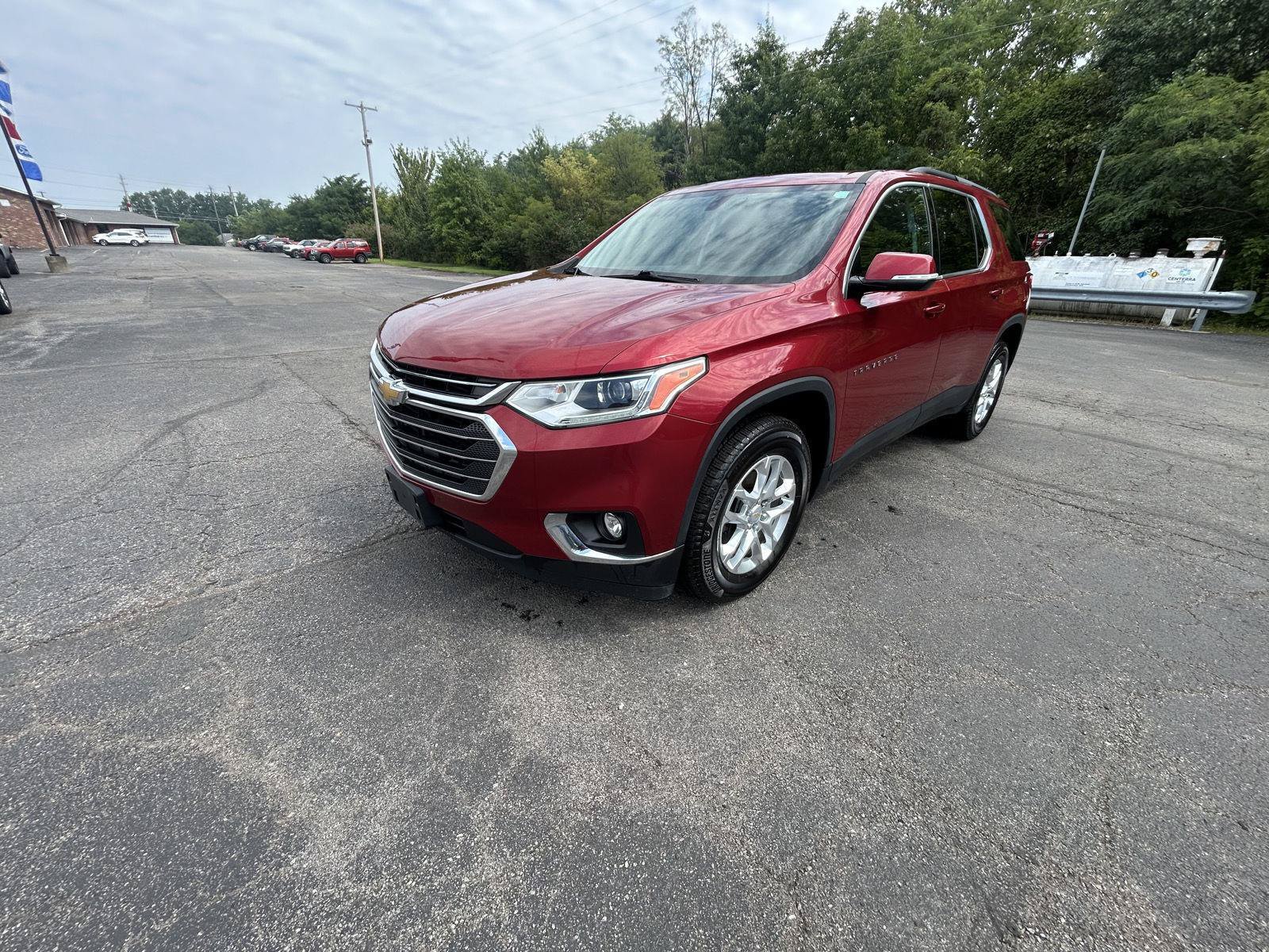 Used 2019 Chevrolet Traverse LT FWD image 15