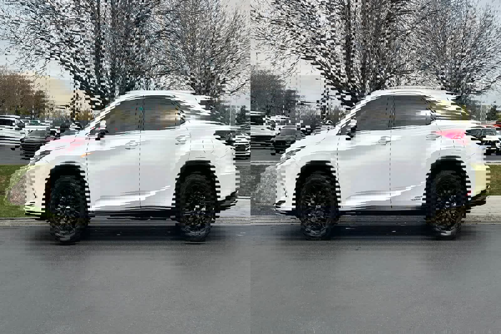 Used 2022 Lexus RX 450h AWD w/ Premium Package image 5