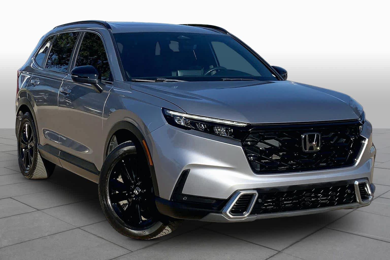 Used 2023 Honda CR-V Sport Touring image 3