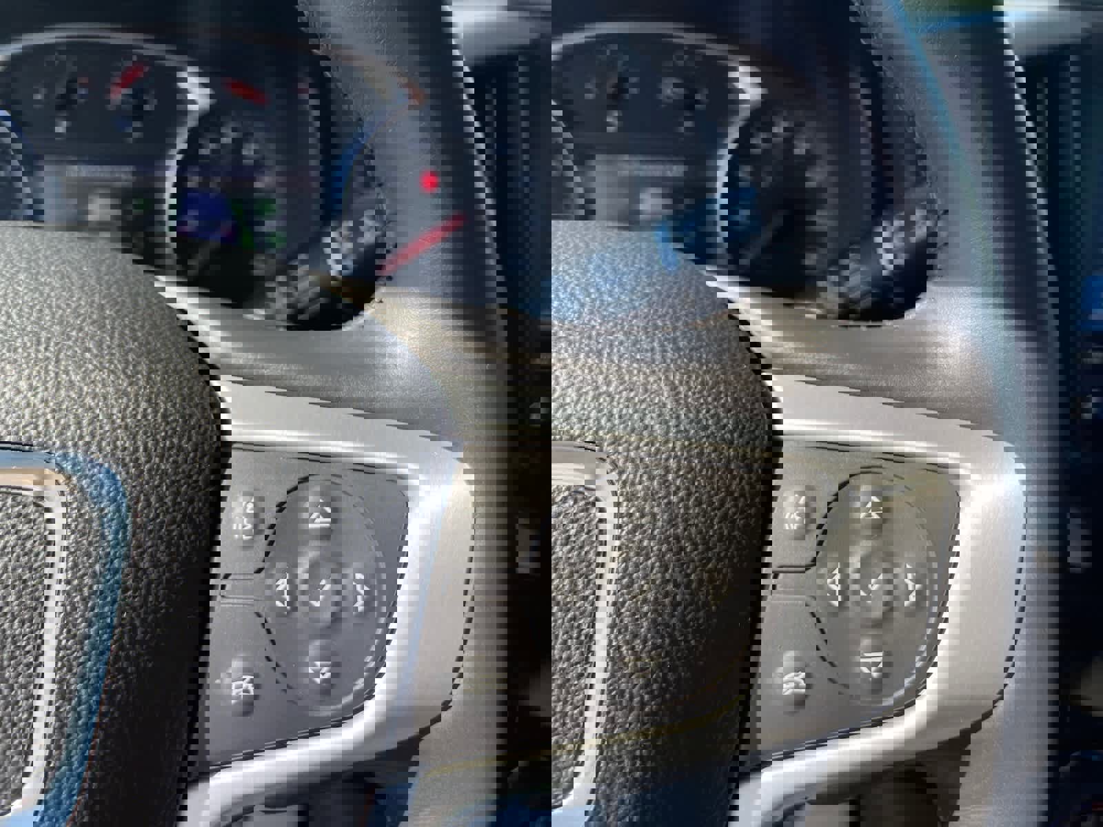 Used 2022 GMC Terrain SLT w/ Infotainment Package II image 10