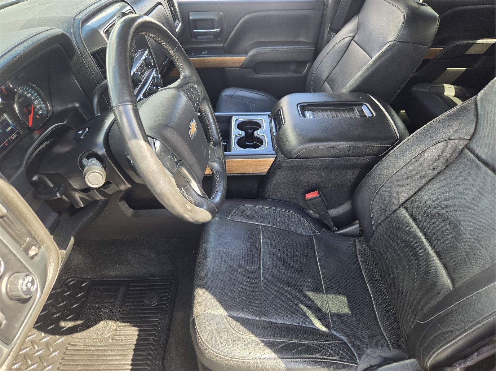 Used 2017 Chevrolet Silverado 1500 LTZ w/ Sport Package AWD/4WD image 12