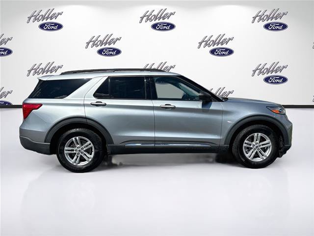 Certified 2022 Ford Explorer XLT w/ Class IV Trailer Tow Package RWD image 8