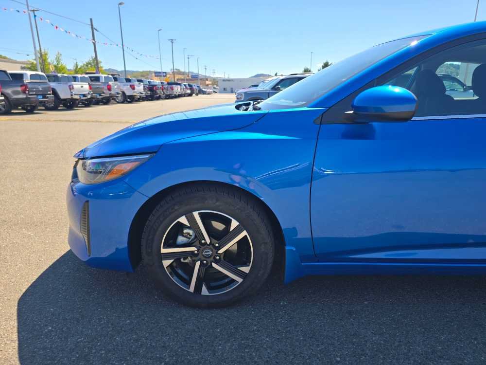 Used 2024 Nissan Sentra SV FWD image 18