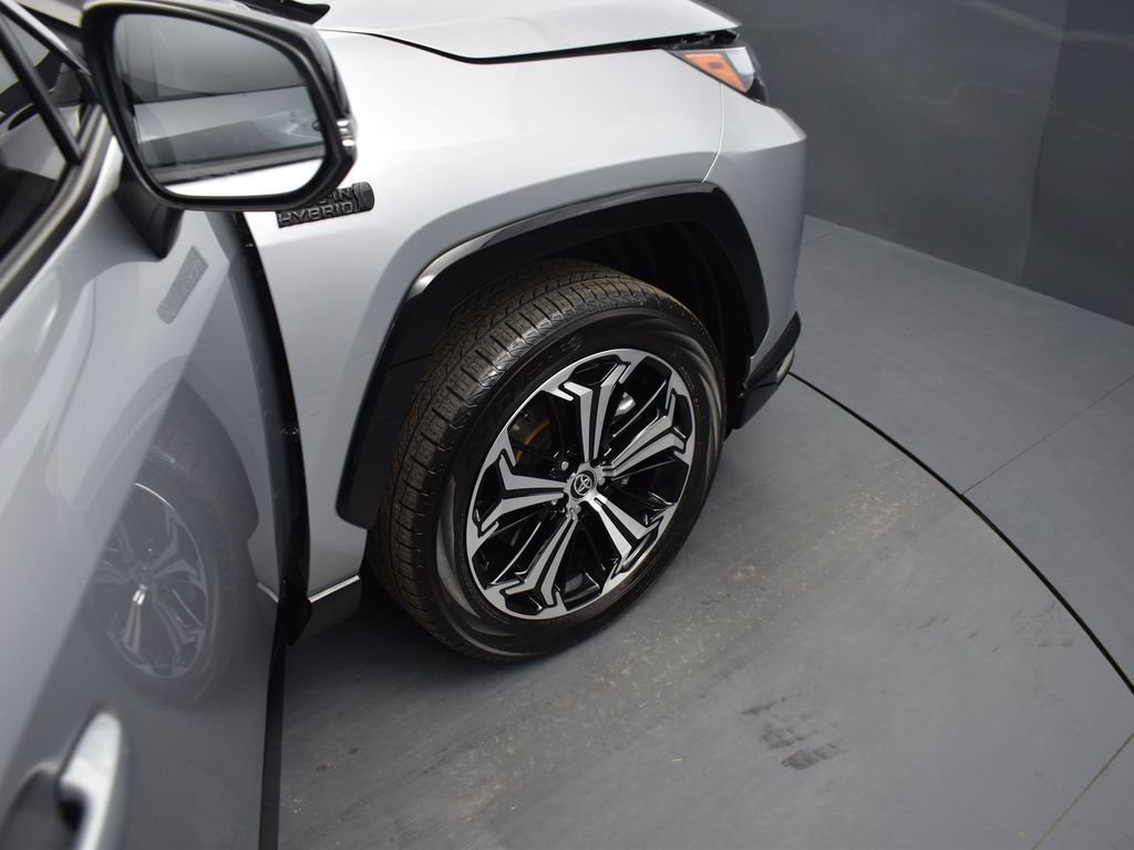 Used 2024 Toyota RAV4 XSE w/ Weather Package image 20