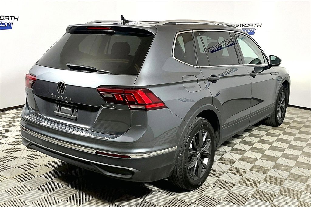 Used 2022 Volkswagen Tiguan SE image 9