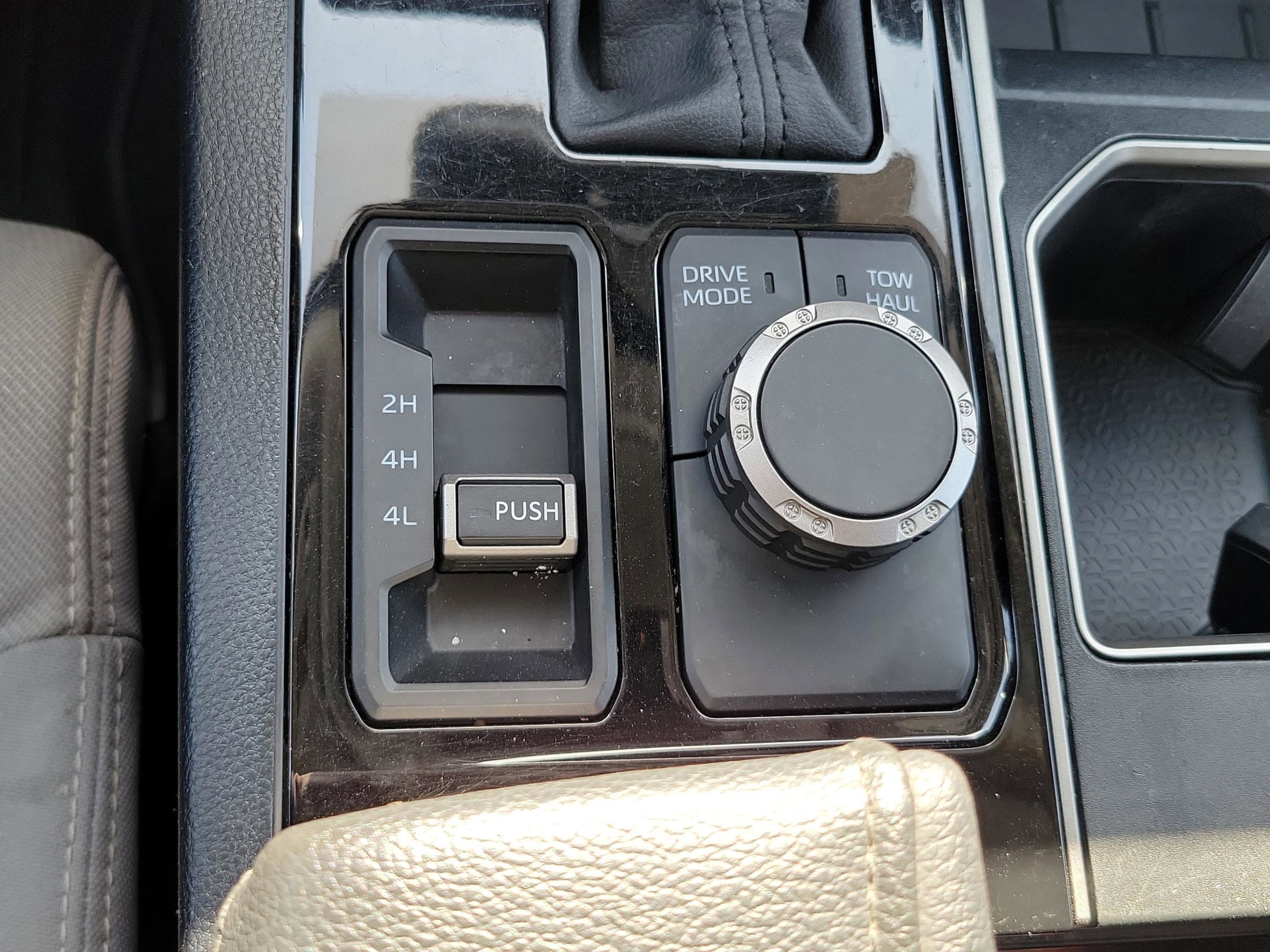 Used 2024 Toyota Tundra SR5 AWD/4WD image 25