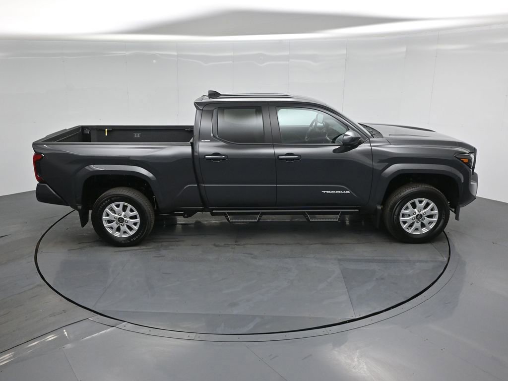 Used 2025 Toyota Tacoma SR5 image 35
