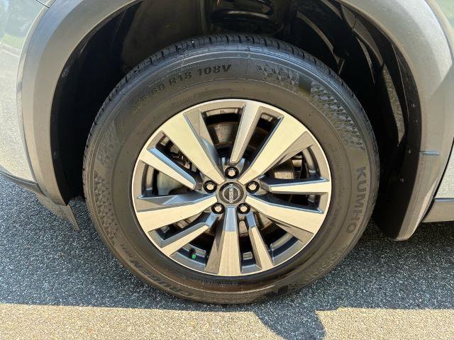 Used 2022 Nissan Pathfinder SL w/ SL Black Package image 10