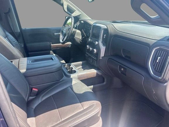 Used 2020 GMC Sierra 1500 SLT w/ SLT Premium Plus Package AWD/4WD image 3
