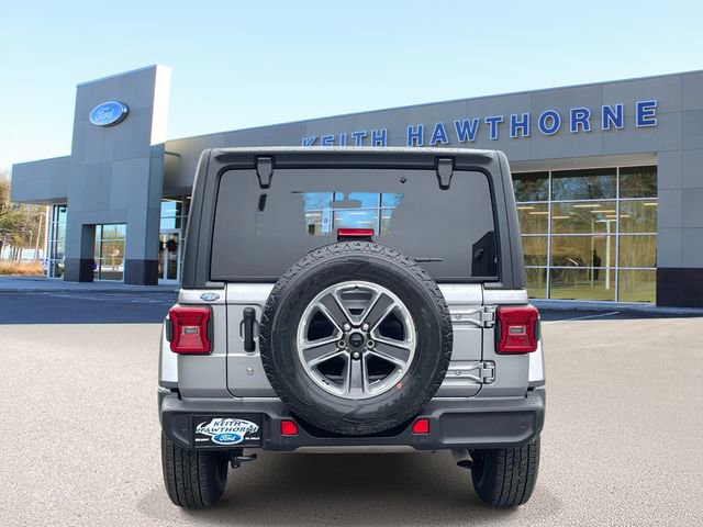 Used 2018 Jeep Wrangler Unlimited Sahara AWD/4WD image 5