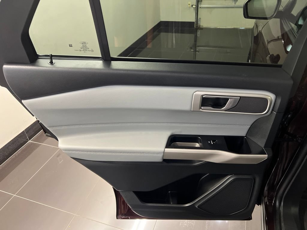 Certified 2023 Ford Explorer XLT AWD/4WD image 29