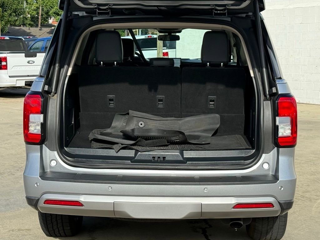Certified 2023 Ford Expedition XLT image 17