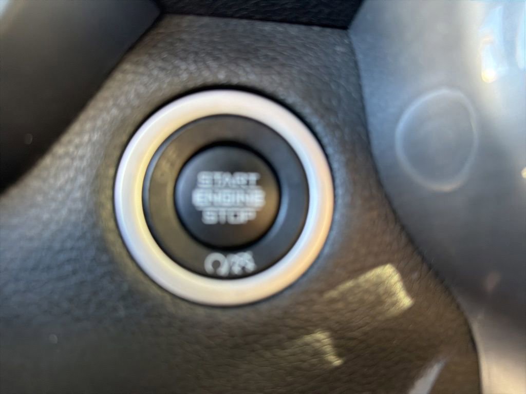 Used 2021 RAM 2500 Tradesman w/ Chrome Appearance Group image 23