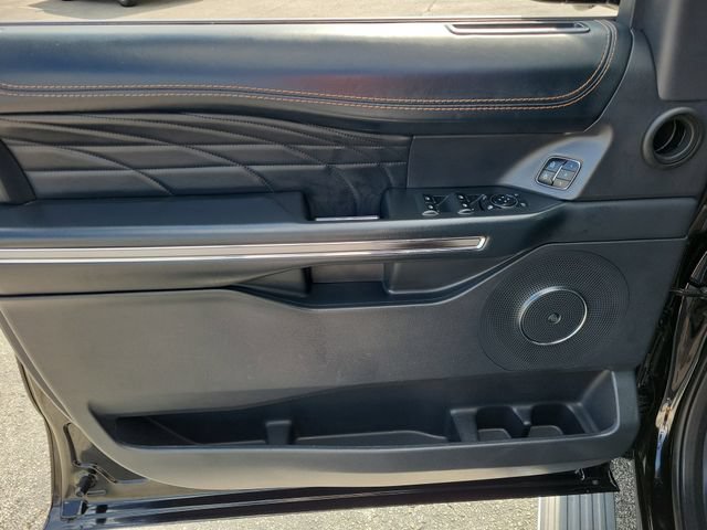 Certified 2024 Ford Expedition Max Platinum RWD image 23