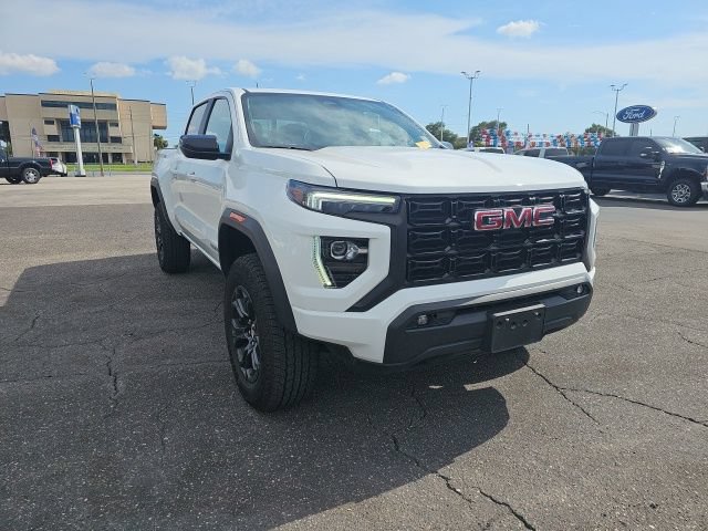 Used 2024 GMC Canyon Elevation w/ Convenience Package RWD image 2