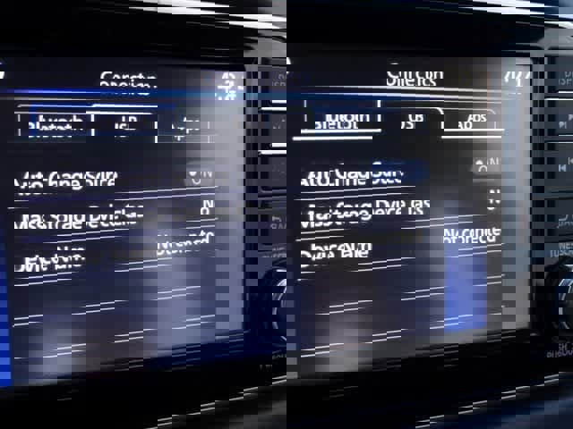 Used 2023 Nissan Versa SV image 20