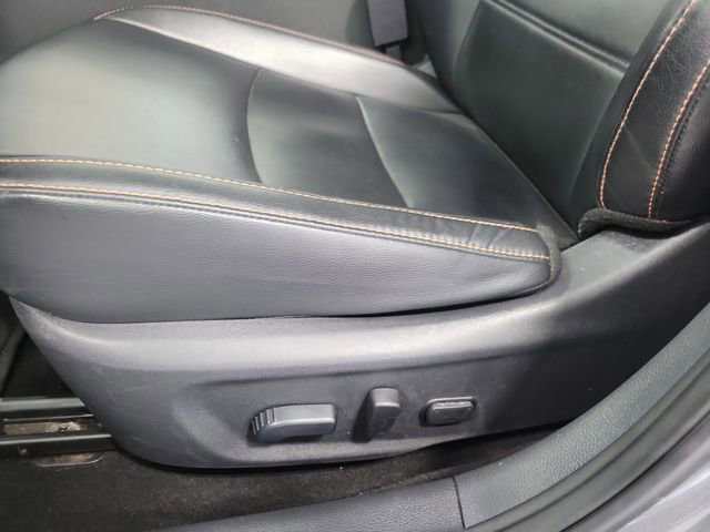 Used 2022 Nissan Sentra SR w/ SR Premium Package image 9