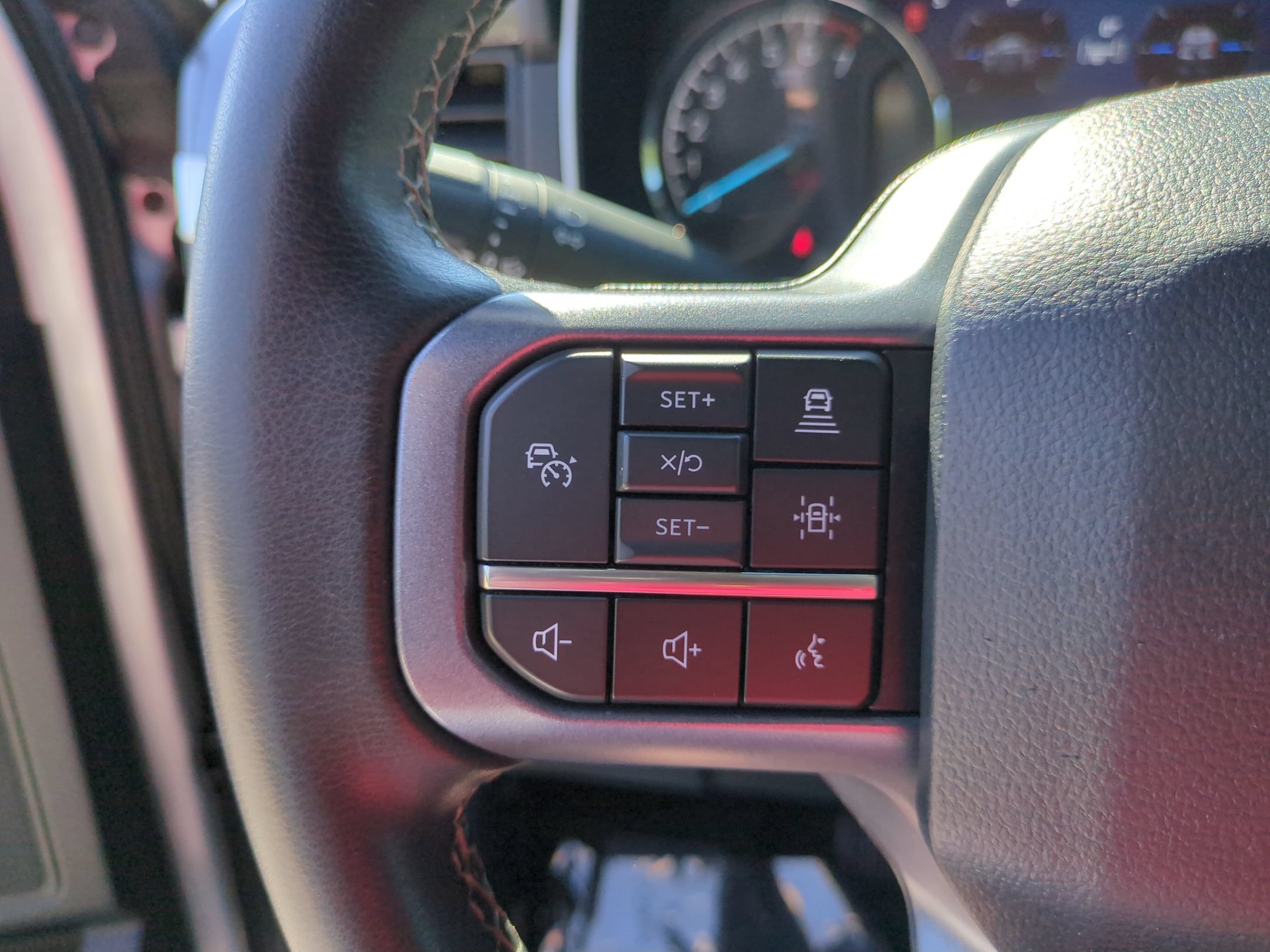 Certified 2023 Ford F150 4x4 SuperCrew Hybrid image 19
