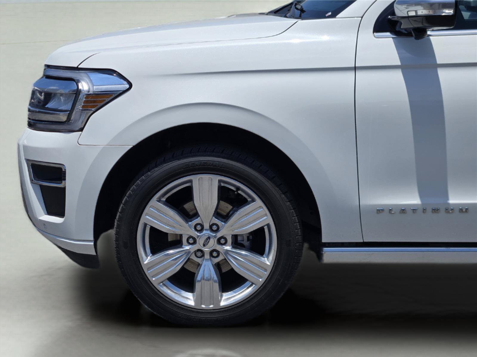 Certified 2023 Ford Expedition Max Platinum AWD/4WD image 8