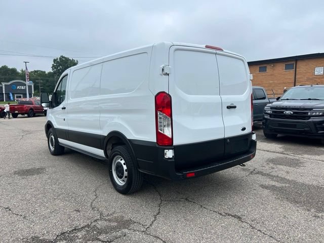 Certified 2021 Ford Transit 250 Low Roof RWD image 6