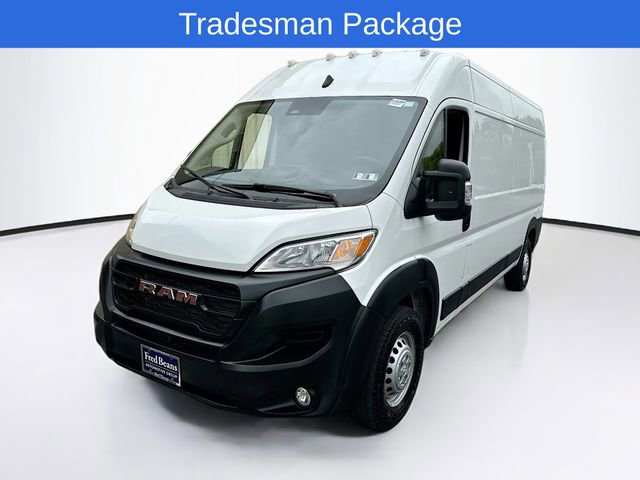 Used 2025 RAM ProMaster 2500 w/ Convenience Group FWD image 3
