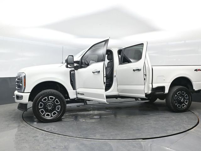 Certified 2023 Ford F250 Platinum AWD/4WD image 30