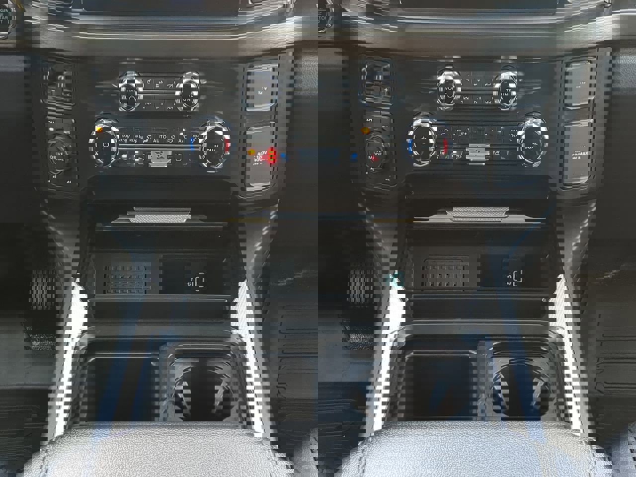 Certified 2023 Ford F350 Lariat w/ Lariat Ultimate Package image 17