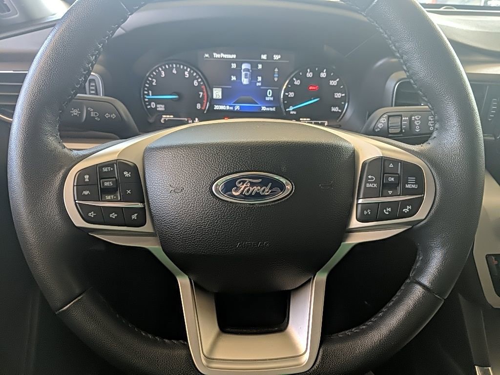 Certified 2023 Ford Explorer XLT w/ Equipment Group 202A AWD/4WD image 18