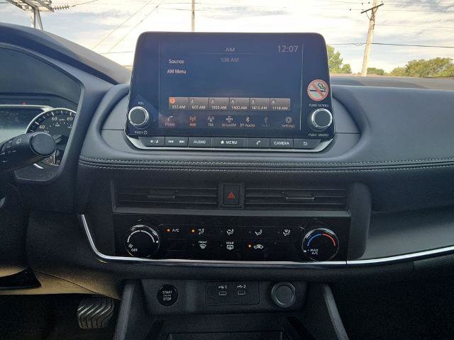 Used 2024 Nissan Rogue S AWD/4WD image 19